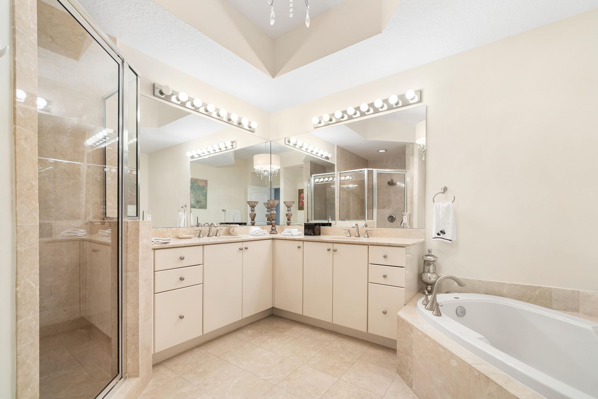 701 S Olive Avenue, Unit 707, West Palm Beach, FL 33401 Photo