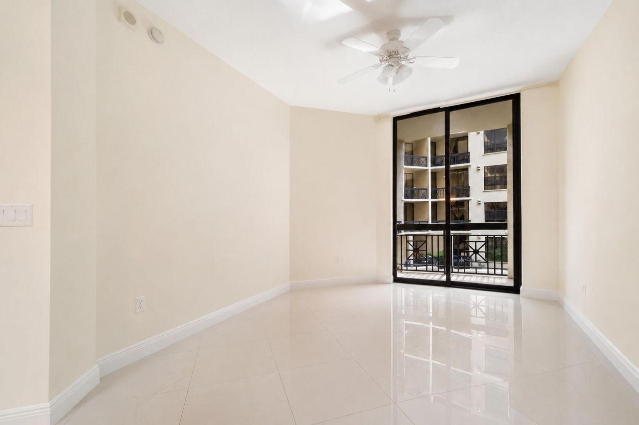 701 S Olive Avenue, Unit 707, West Palm Beach, FL 33401 Photo