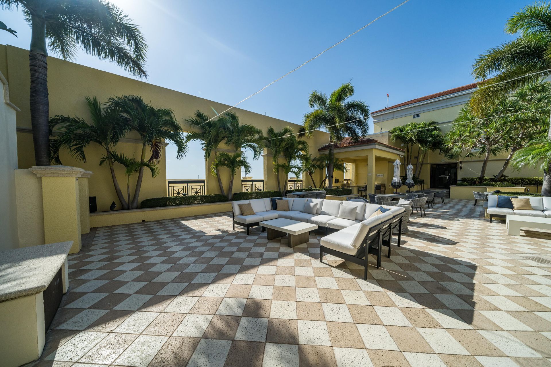 701 S Olive Avenue, Unit 707, West Palm Beach, FL 33401 Photo