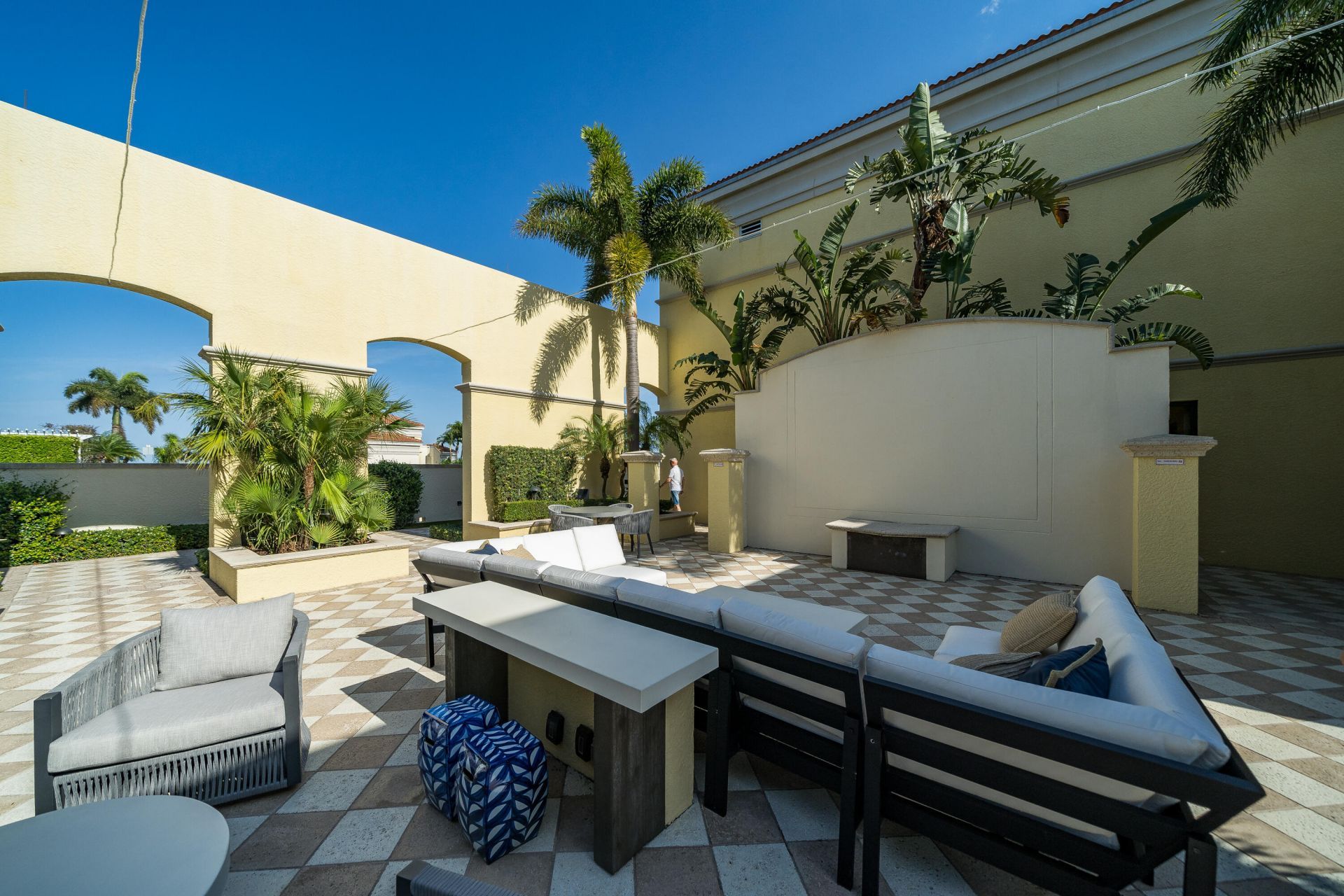 701 S Olive Avenue, Unit 707, West Palm Beach, FL 33401 Photo