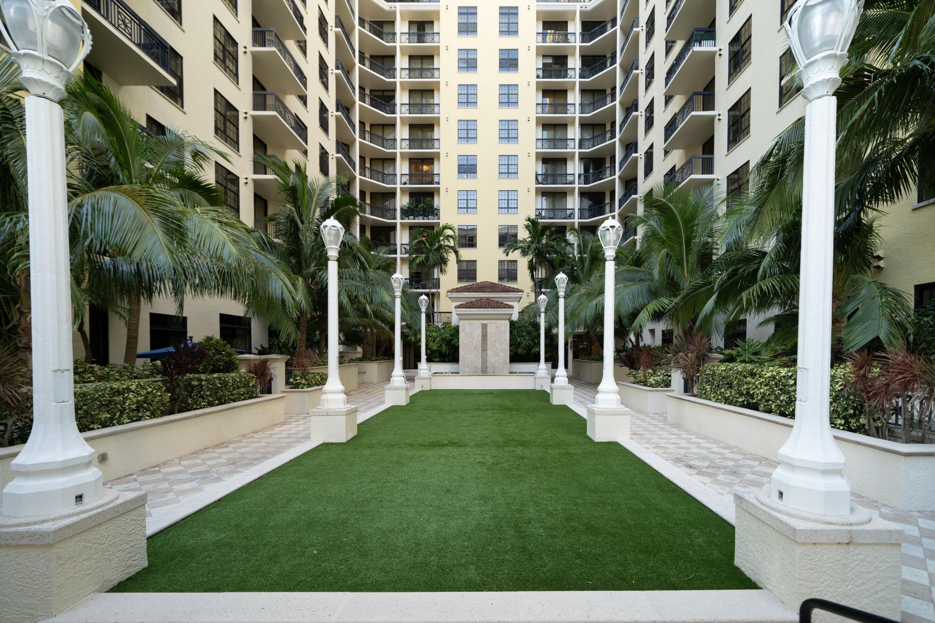 701 S Olive Avenue, Unit 707, West Palm Beach, FL 33401 Photo