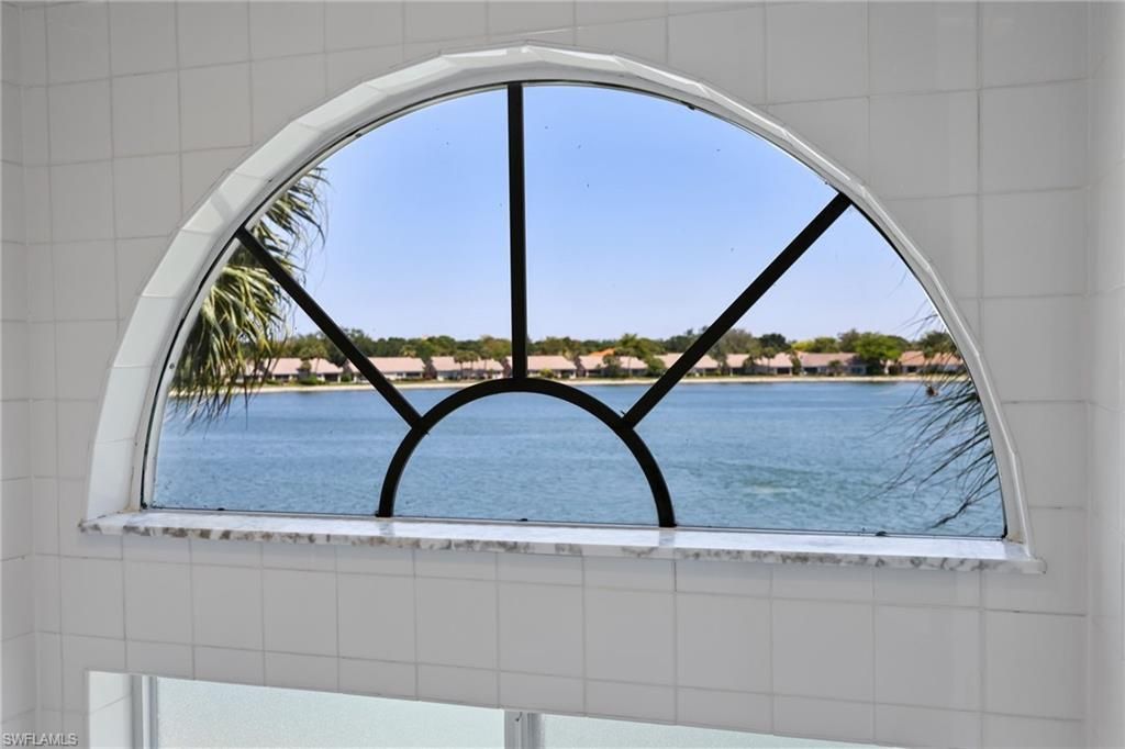 2541 Citrus Lake Dr, Unit A-205, Naples, FL 34109 Photo