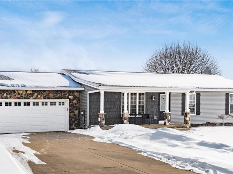 3595 Maplecraft Drive, Dresden, OH 43821 Photo 1