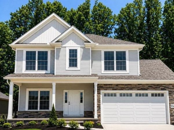 9147 Dove Lane, Mentor, OH 44060