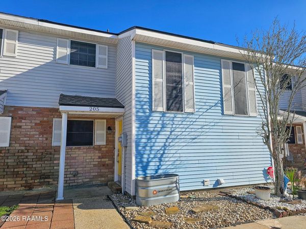 1019 Magenta Drive, Unit 205d, Breaux Bridge, LA 70517