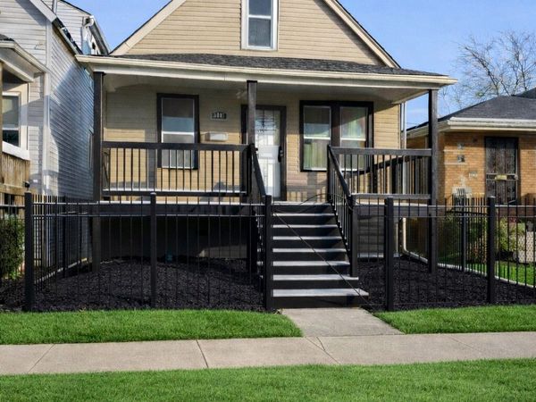 9147 S Dobson Avenue, Chicago, IL 60619