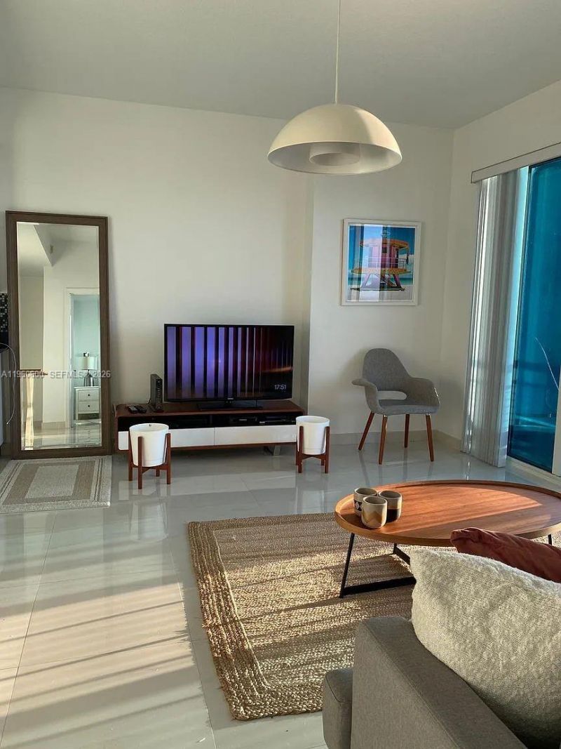 60 SW 13th St, Unit 3405, Miami, FL 33130 Photo