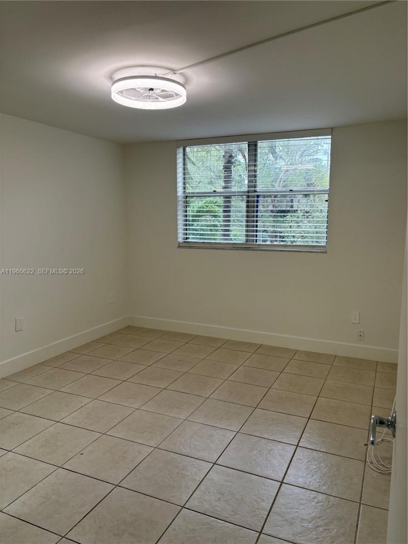 1805 Sans Souci Blvd , Unit 313, North Miami, FL 33181 Photo