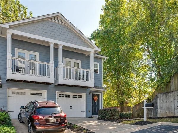 1761 Liberty Parkway, Atlanta, GA 30318