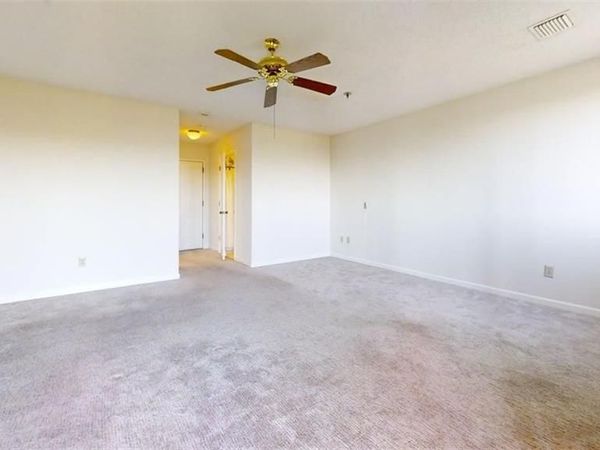 300 Johnson Ferry Road NE, Unit A1013, Atlanta, GA 30328