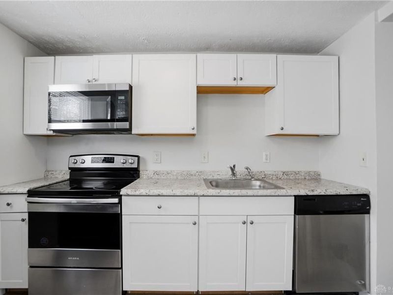 9161 Trelawney Court, Cincinnati, OH 45251 Photo 10