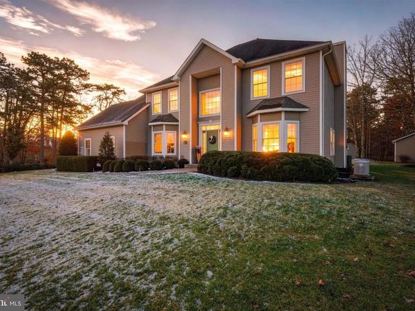 27 RODEO DRIVE, WEST CREEK, NJ 08092