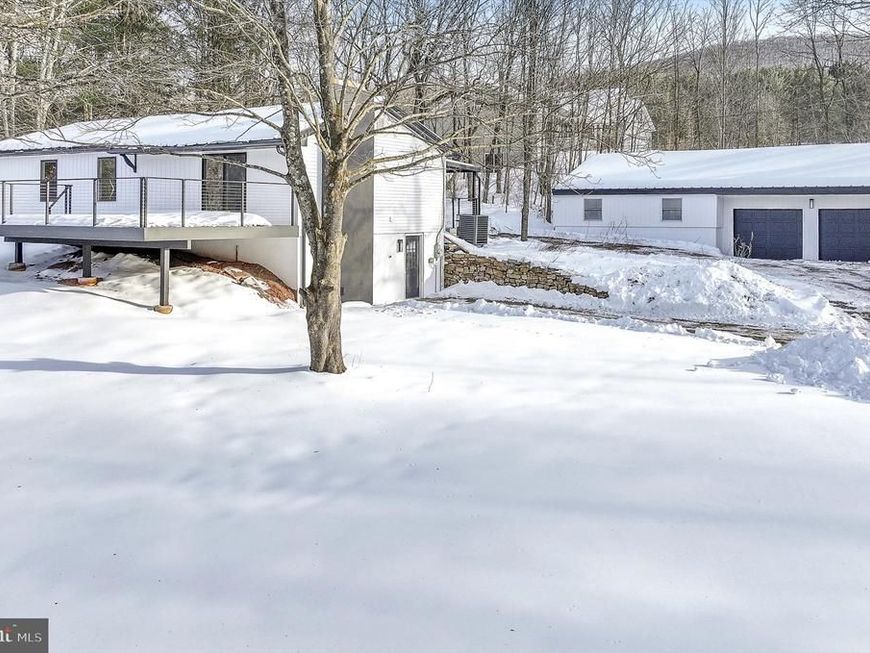 332 Wild Turkey Lane, New Ringgold, PA 17960 Main Photo