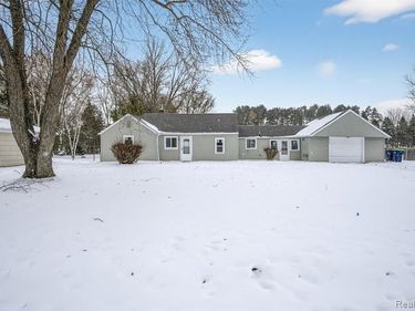 7148 McCliggott Road, Thomas Twp, MI 48609