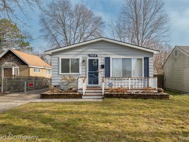 3826 Kent Road, Royal Oak, MI 48073