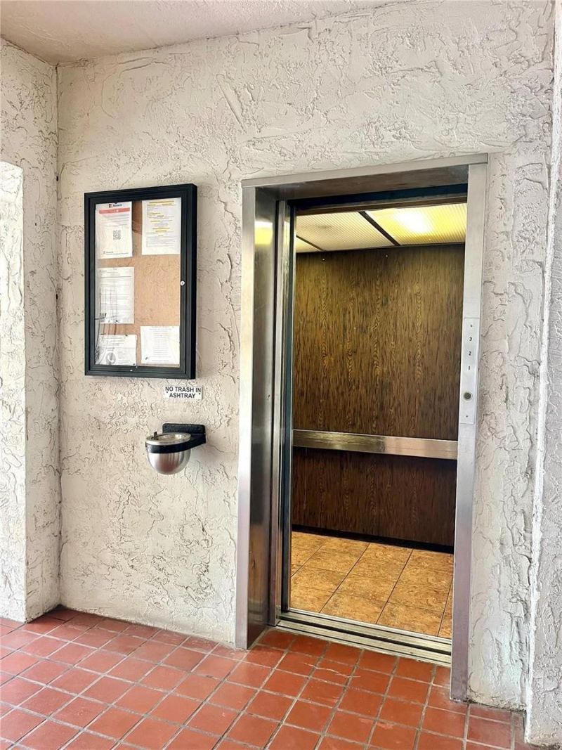 4575 S Texas Avenue, Unit 307, Orlando, FL 32839 Photo