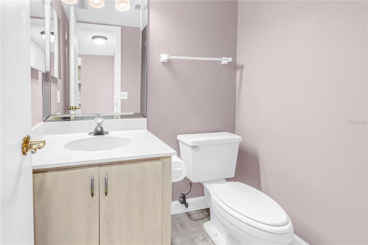 6104 Palma Del Mar Boulevard S, Unit 305, Saint Petersburg, FL 33715 Photo