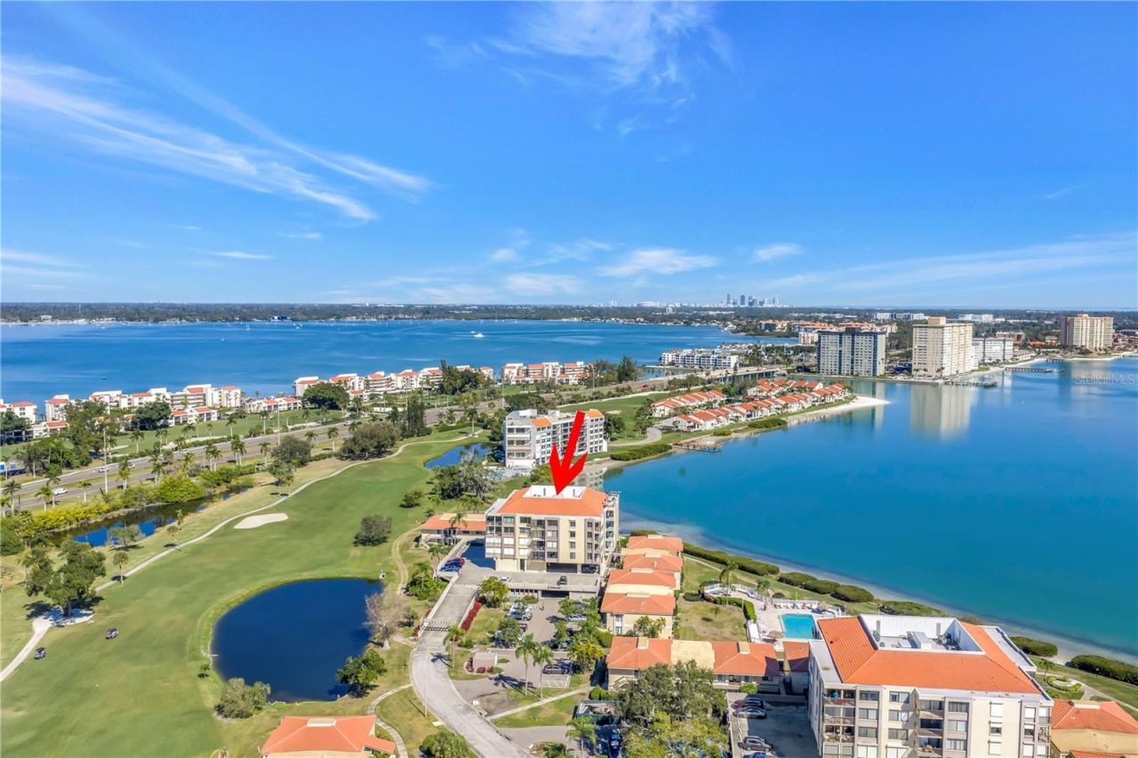 6104 Palma Del Mar Boulevard S, Unit 305, Saint Petersburg, FL 33715 Photo