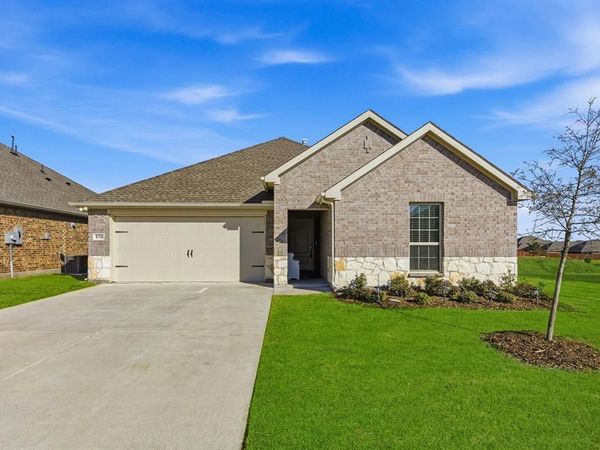830 Creekview Lane, Lavon, TX 75166