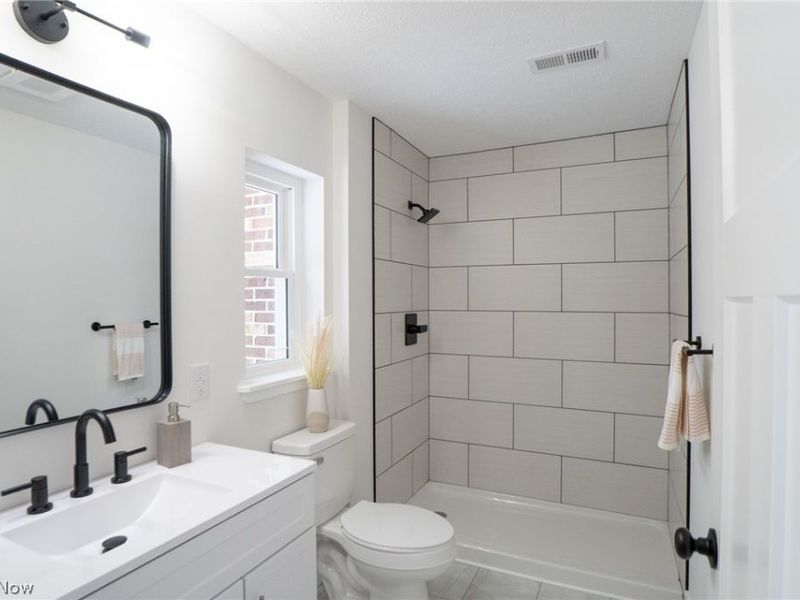 1038 Dell Circle NW, North Canton, OH 44720 Photo 16