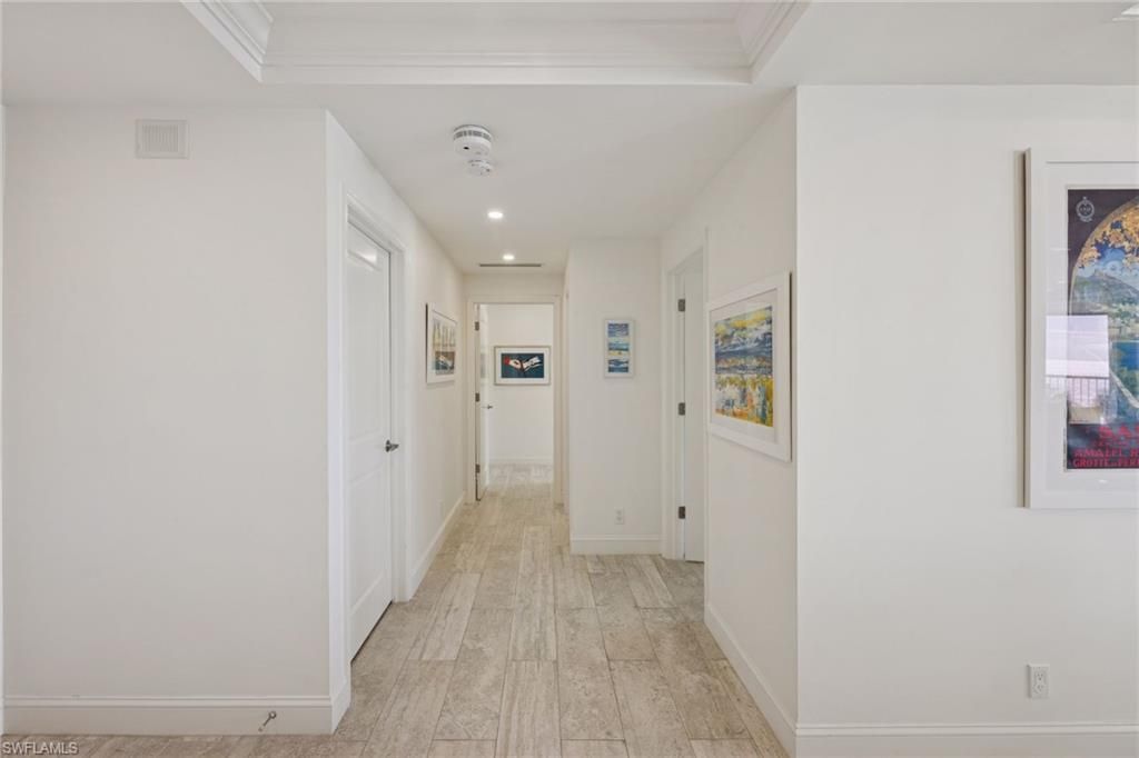 4051 Gulf Shore Blvd N, Unit 405, Naples, FL 34103 Photo