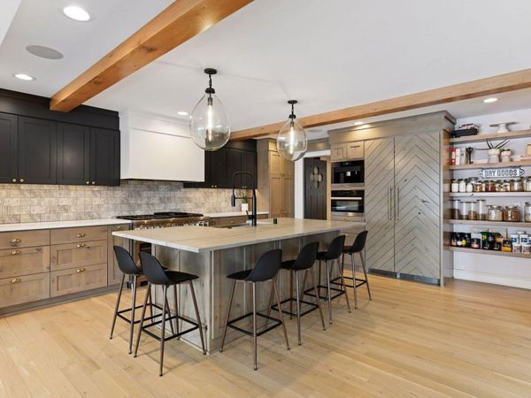 3141 Fairchild Avenue, Wayzata, MN 55391