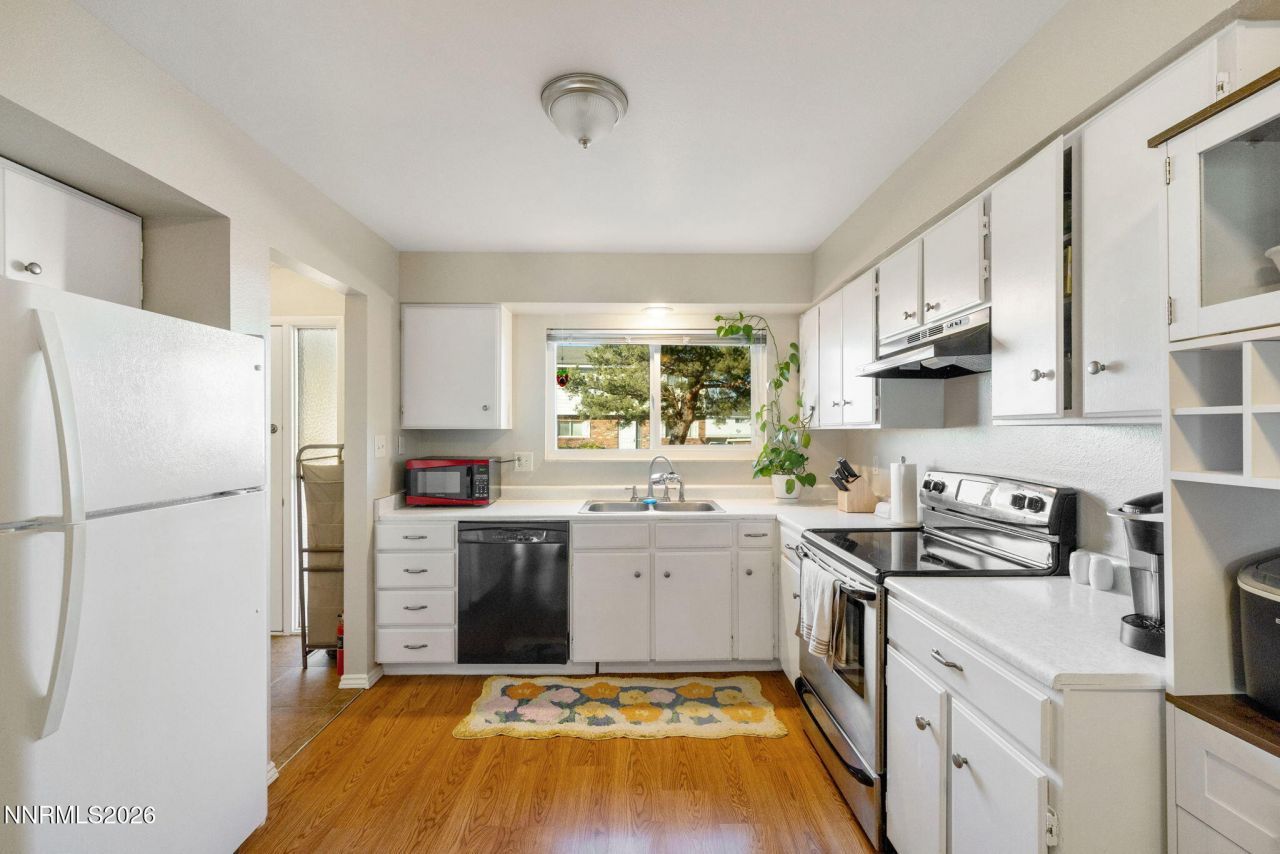 625 Smithridge Park, Reno, NV 89502 Photo