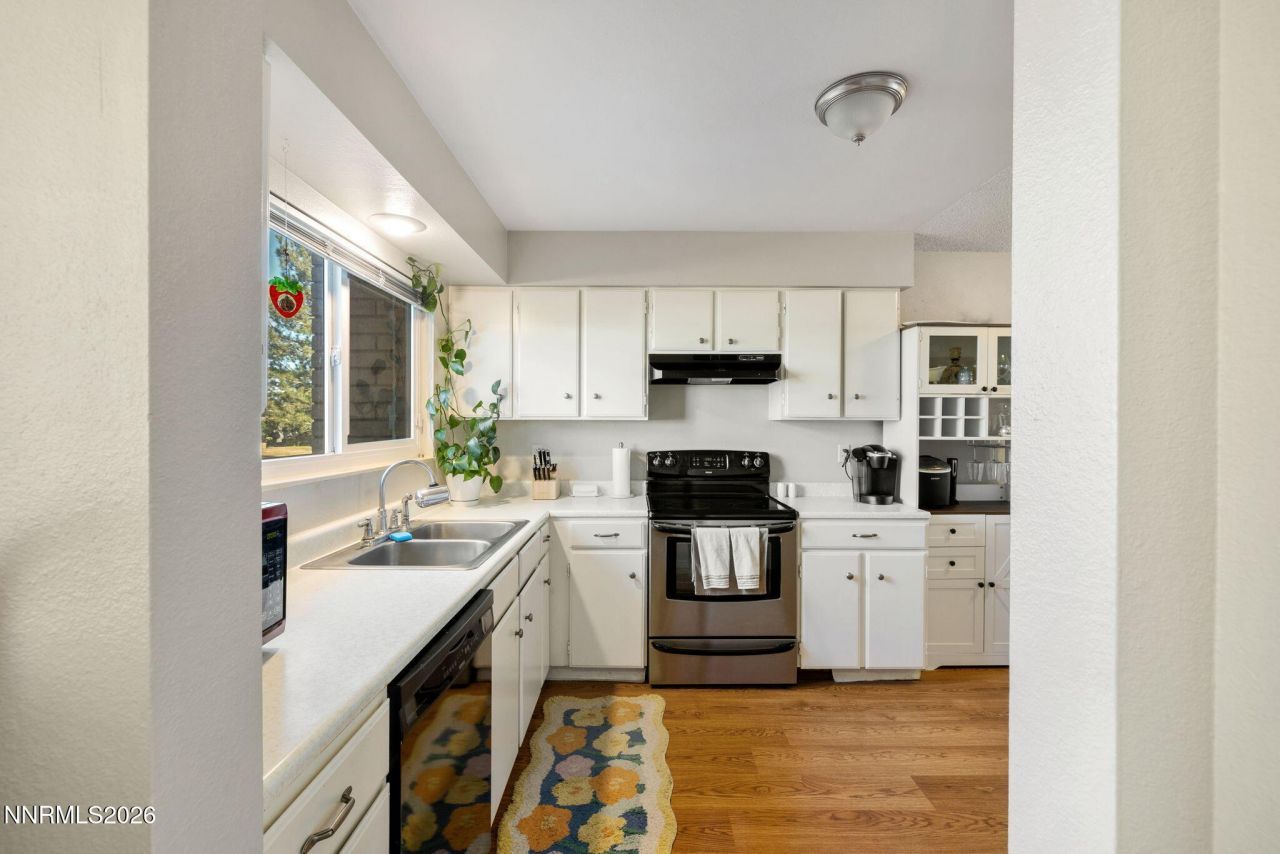 625 Smithridge Park, Reno, NV 89502 Photo