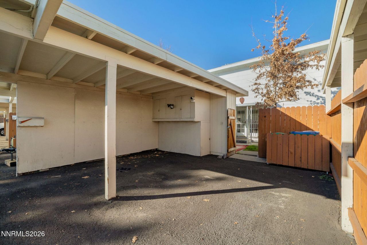 625 Smithridge Park, Reno, NV 89502 Photo