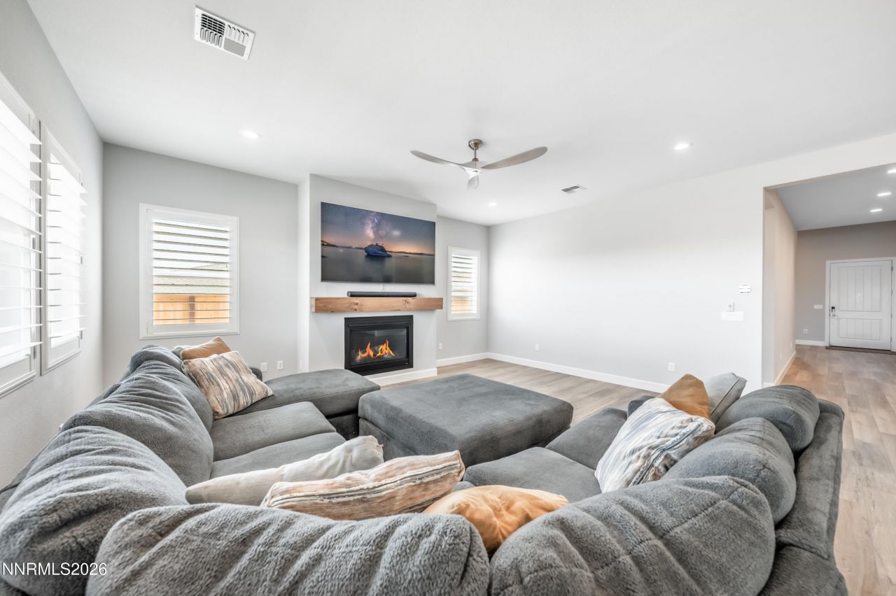 420 Pah Rah Ridge Drive, Sparks, NV 89441 Photo