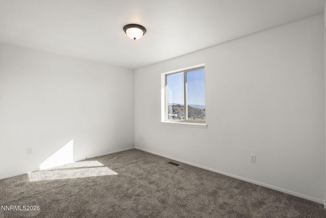 5725 Jim Denning Way, Sun Valley, NV 89433 Photo