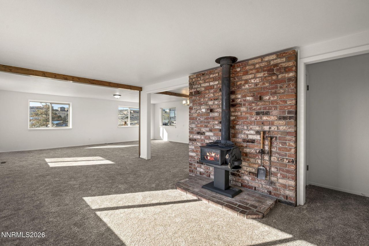 5725 Jim Denning Way, Sun Valley, NV 89433 Photo