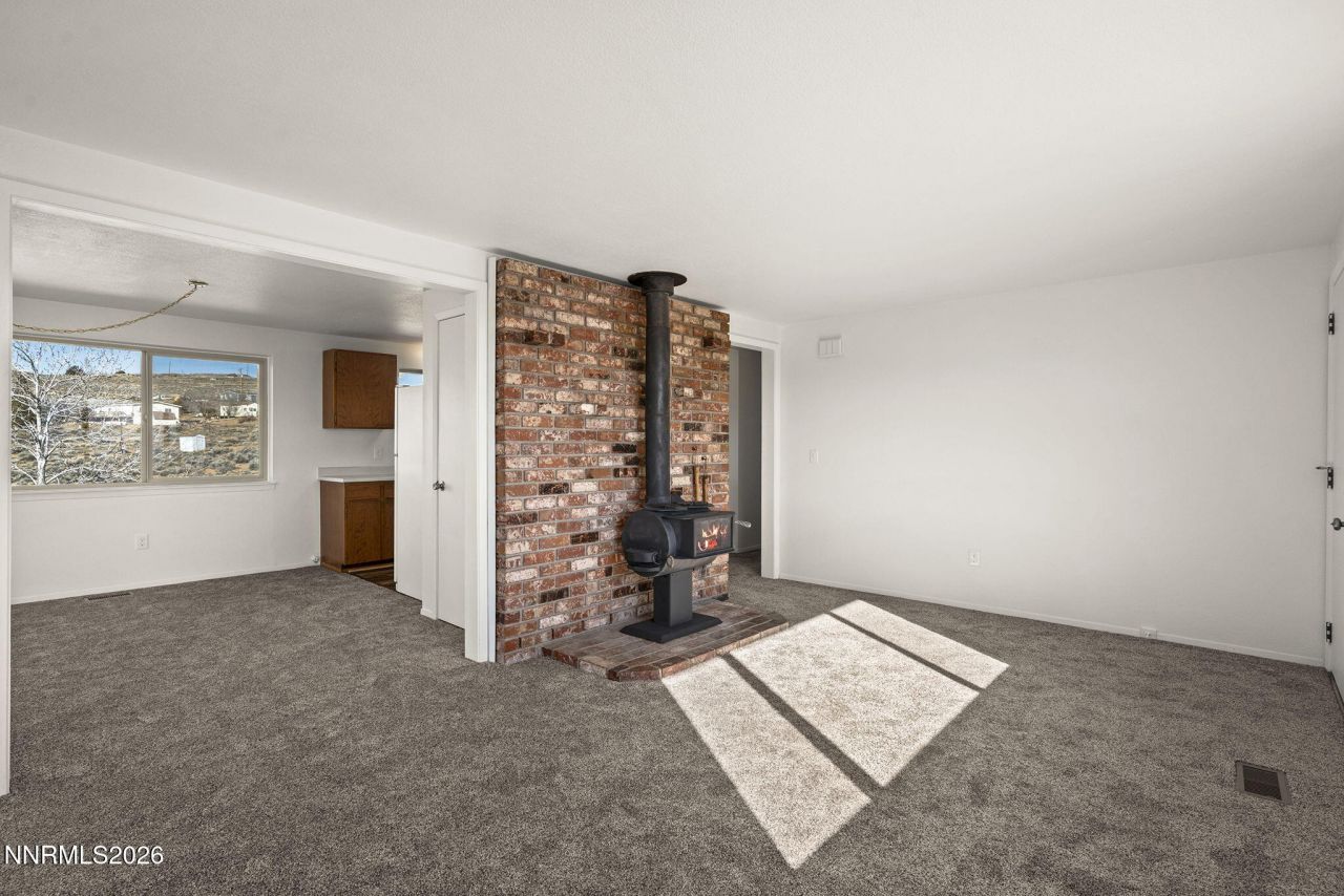 5725 Jim Denning Way, Sun Valley, NV 89433 Photo