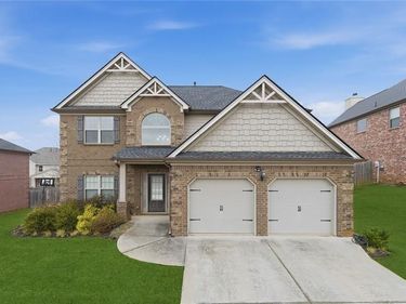 6230 Wynfield Drive, Flowery Branch, GA 30542