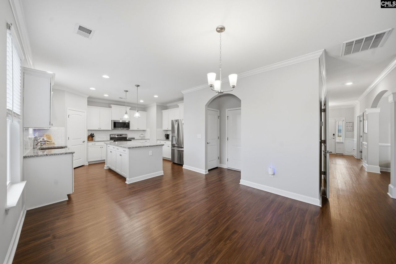 189 Wading Bird Loop Photo 11