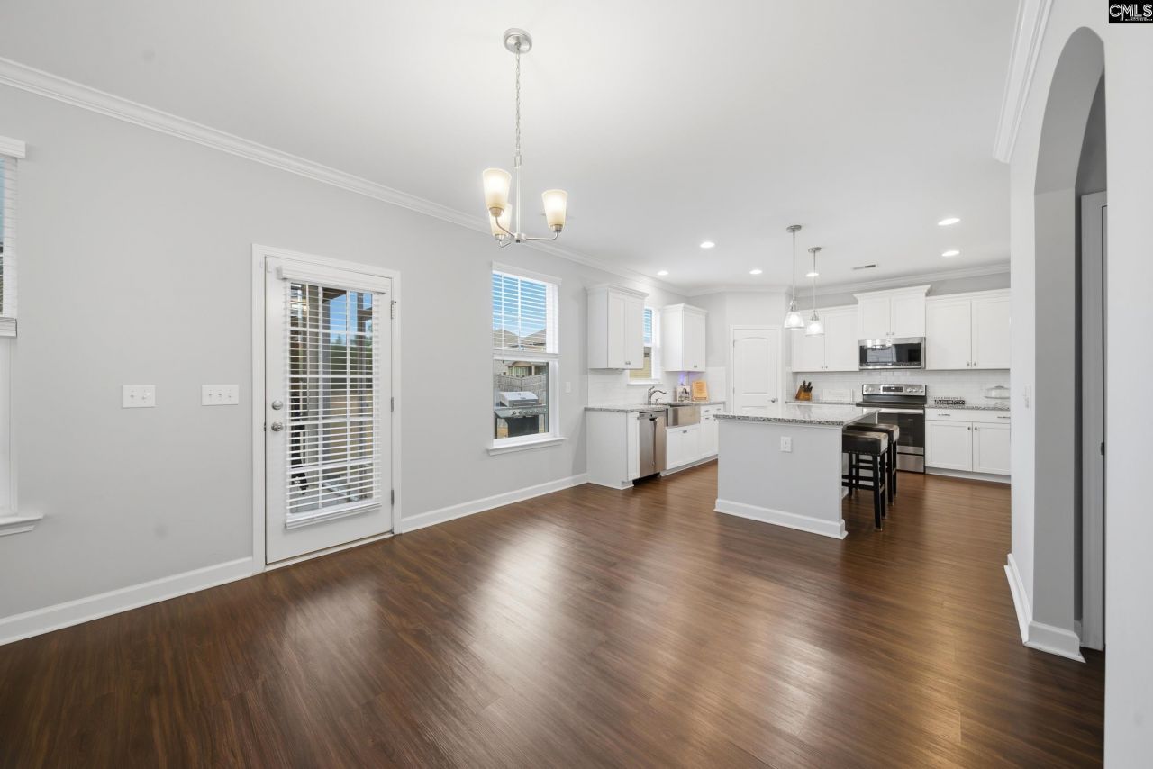 189 Wading Bird Loop Photo 12