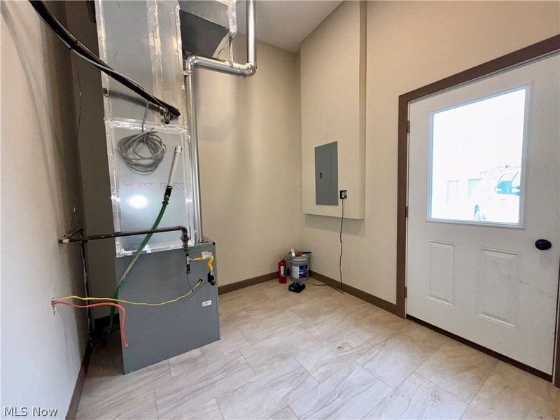 118 E Russell Avenue, West Lafayette, OH 43845 Photo 17