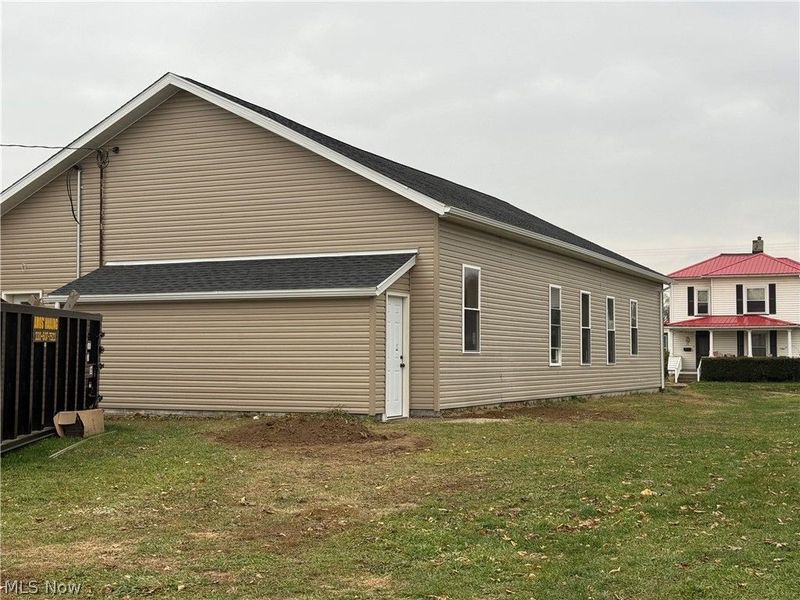 118 E Russell Avenue, West Lafayette, OH 43845 Photo 2