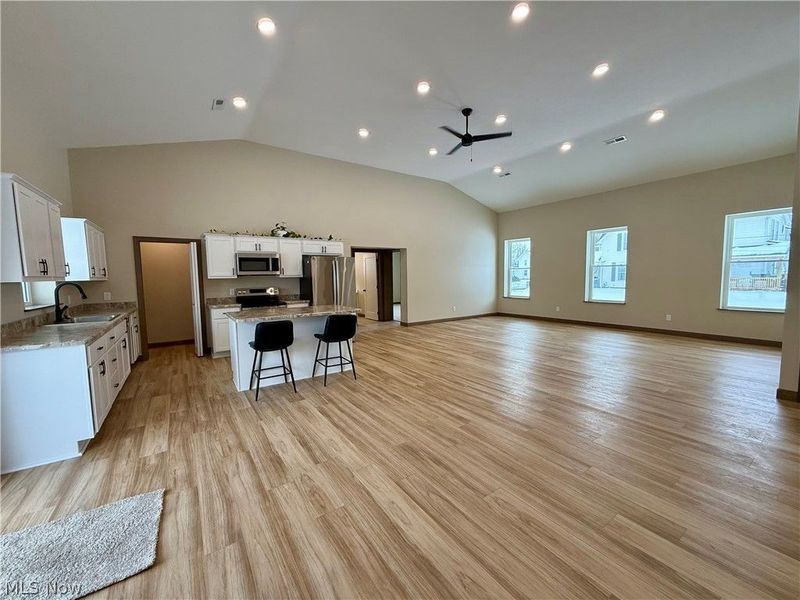 118 E Russell Avenue, West Lafayette, OH 43845 Photo 6