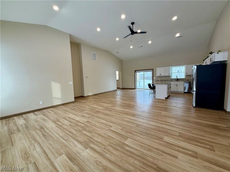 118 E Russell Avenue, West Lafayette, OH 43845 Photo 7