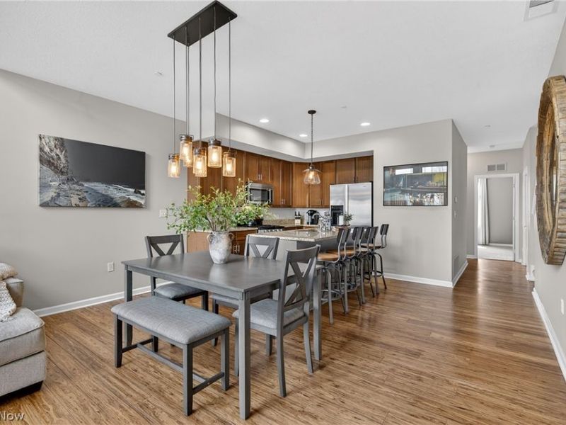 7429 Battery Park Boulevard, Unit H-7429, Cleveland, OH 44102 Photo 14