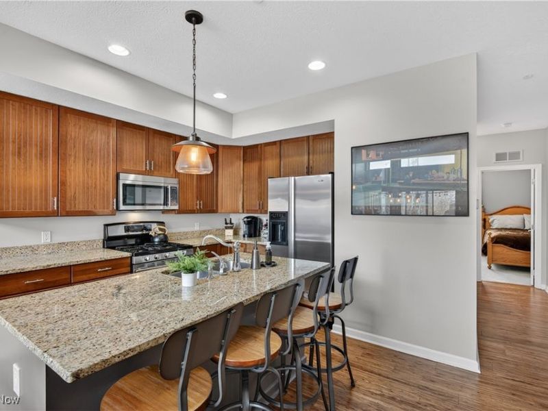 7429 Battery Park Boulevard, Unit H-7429, Cleveland, OH 44102 Photo 15