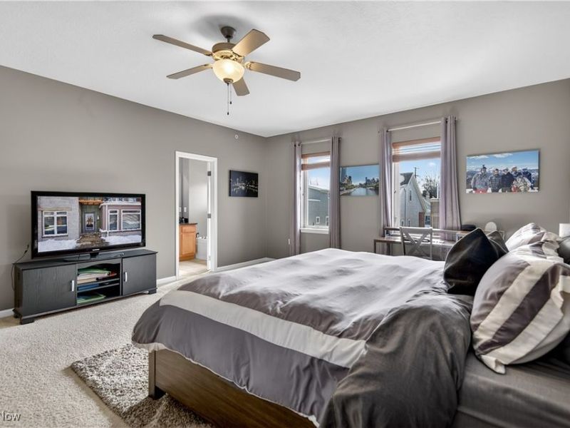 7429 Battery Park Boulevard, Unit H-7429, Cleveland, OH 44102 Photo 25