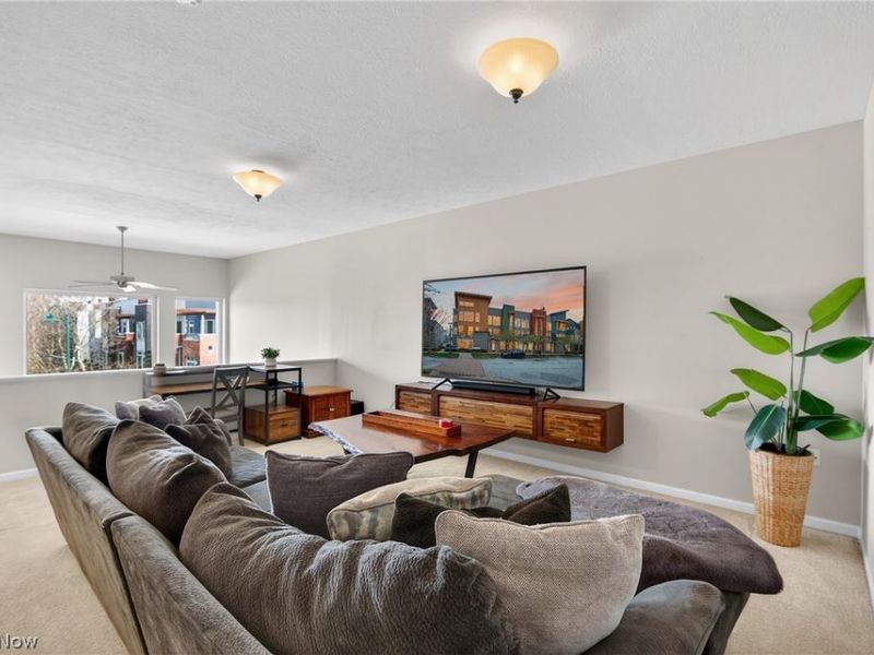 7429 Battery Park Boulevard, Unit H-7429, Cleveland, OH 44102 Photo 28