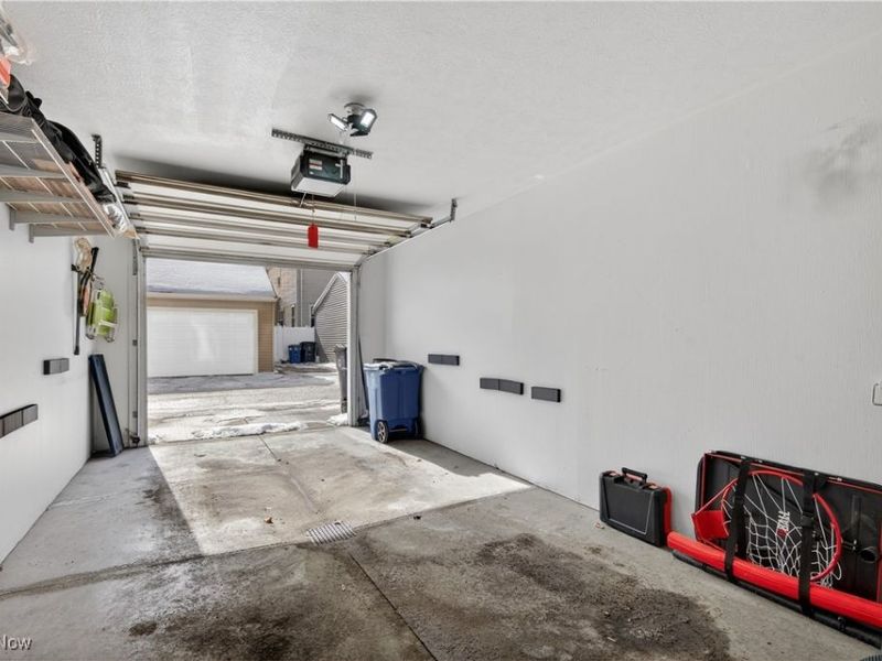 7429 Battery Park Boulevard, Unit H-7429, Cleveland, OH 44102 Photo 31