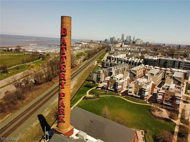 7429 Battery Park Boulevard, Unit H-7429, Cleveland, OH 44102 Photo 37