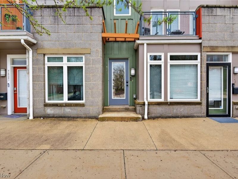 7429 Battery Park Boulevard, Unit H-7429, Cleveland, OH 44102 Photo 5