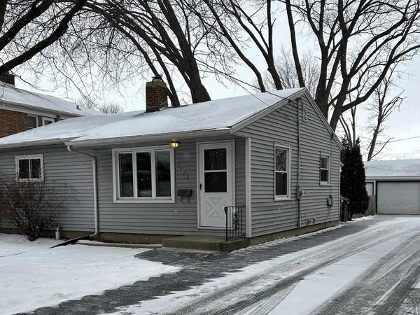 2122 Johnson Street, Madison, WI 53704