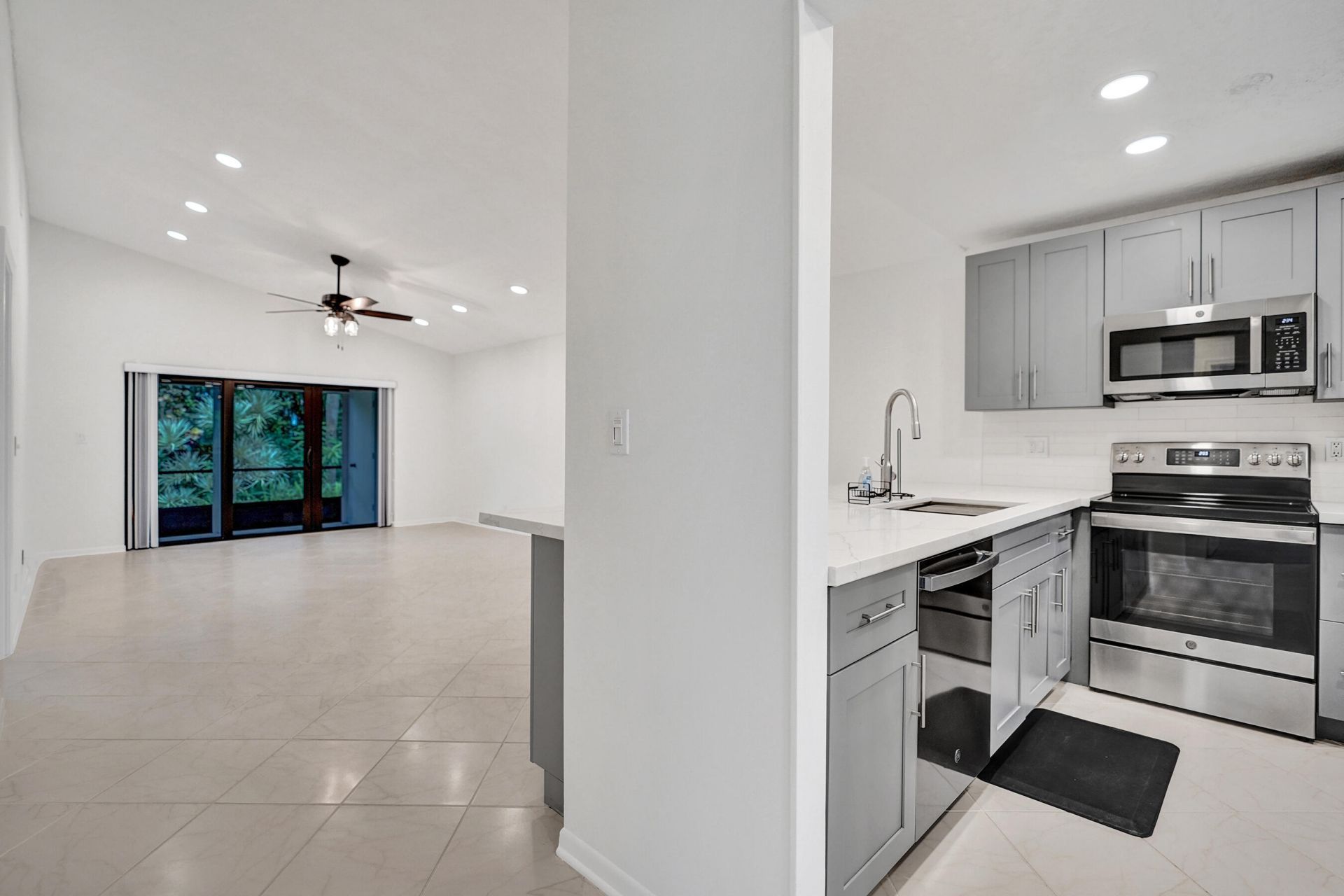 3817 Arelia Drive S, Delray Beach, FL 33445 Photo