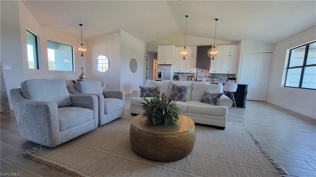 385 Paulcrest Ave, Lehigh Acres, FL 33974 Photo